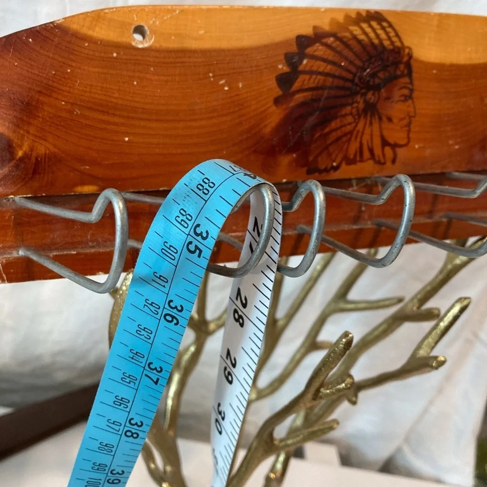 Native Coat/Tie Hanger American Cedar Wood Chief Image/Motif Wood Decorative